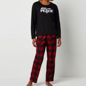 North Pole Joy and Peace PJ Set Size 1X
